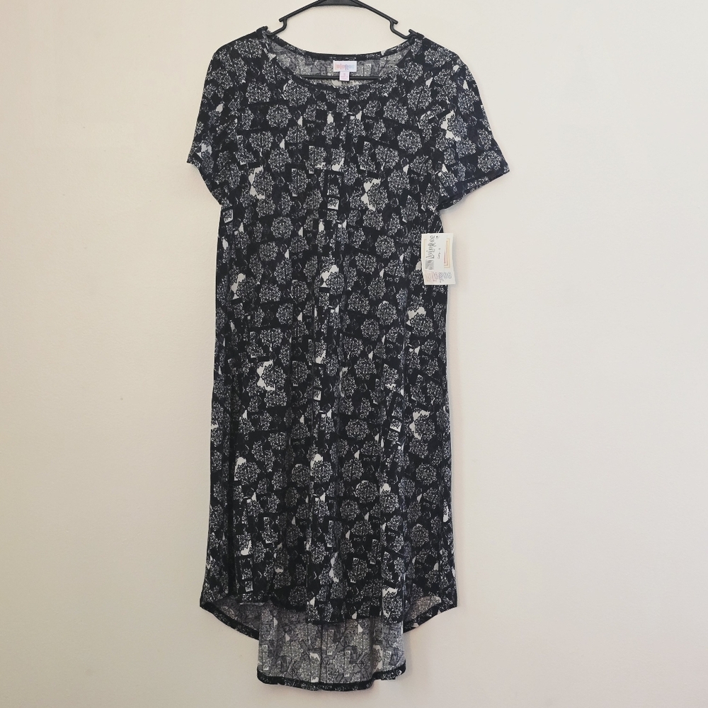NWT LuLaRoe Women's Small Black and White Floral High Low T Shirt Dress